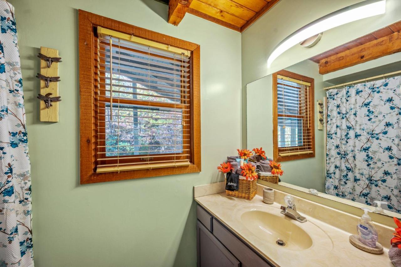 Barenberg Cabin - Secluded Unobstructed Panoramic Smoky Mountains View With Two Master Suites, Loft Game Room, And Hot Tub Gatlinburg Esterno foto