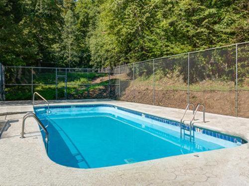 Barenberg Cabin - Secluded Unobstructed Panoramic Smoky Mountains View With Two Master Suites, Loft Game Room, And Hot Tub Gatlinburg Esterno foto